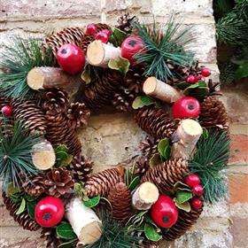 fwthumbchristmas wreath ornamental with dried and artifical components 1.jpg